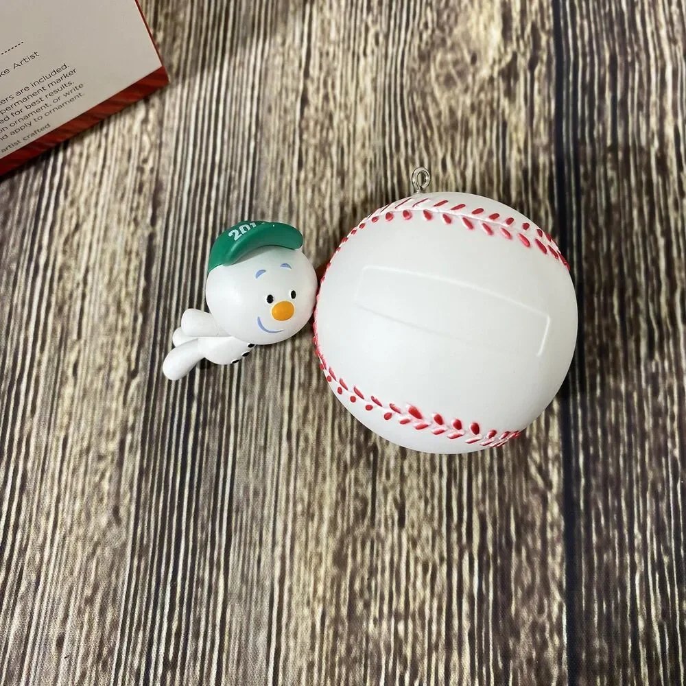 Hallmark Keepsake 'Home Run Star' Baseball Holiday Ornament -Personalize New